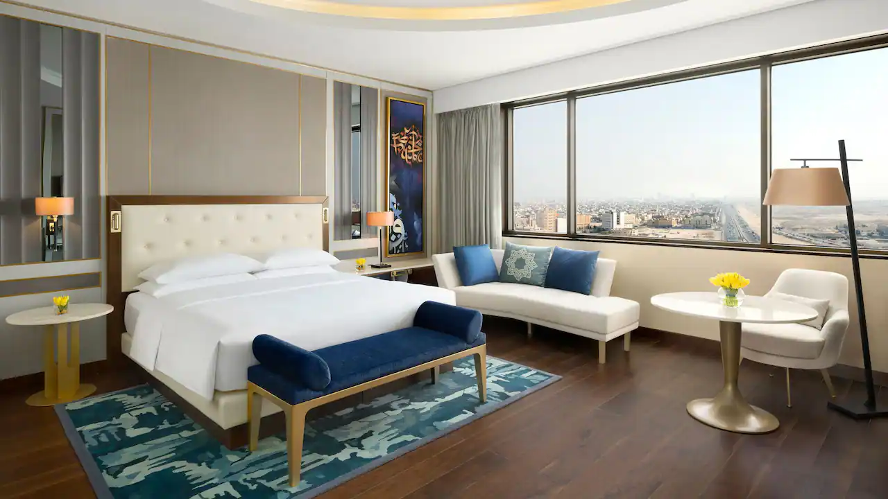 Grand-Hyatt-Al-Khobar-P006-Club-King-Guestroom-City-View.16x9.webp